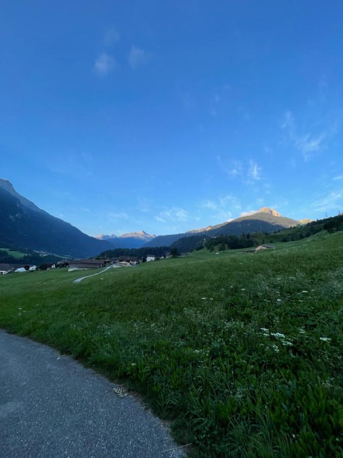 Gasthaus Beverin Farden Esterno foto